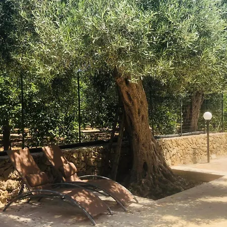 Sicilian Garden * Avola